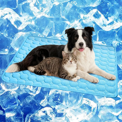 Cooling Mat for Dogs & Cats, Q-Max>0.4 Chill Fiber Pet Cooling Pad, Washable Non-Slip Non-Toxic Portable Cooling Bed for Small Medium Large Pets, Indoor & Outdoor Use